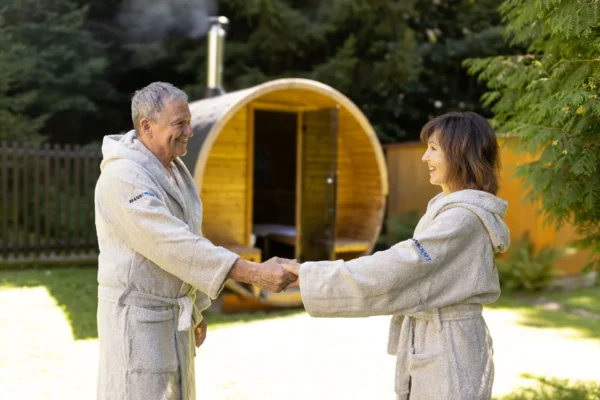 Hanscraft Saunas Barrel Sauna 300 Hanscraft Saunas Barrel Sauna 300